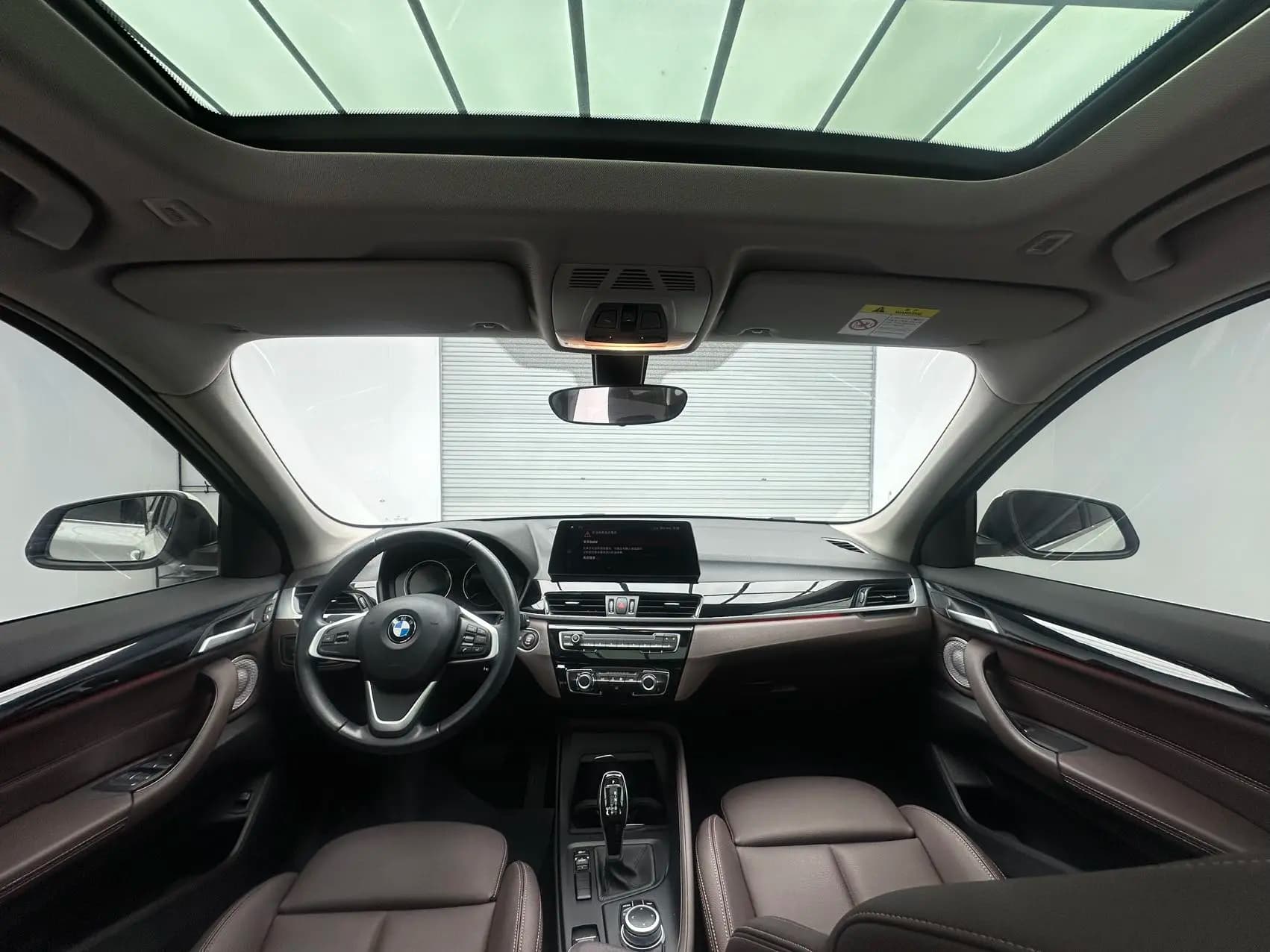 BMW X1 2021 г. 20000 км. — фото 10