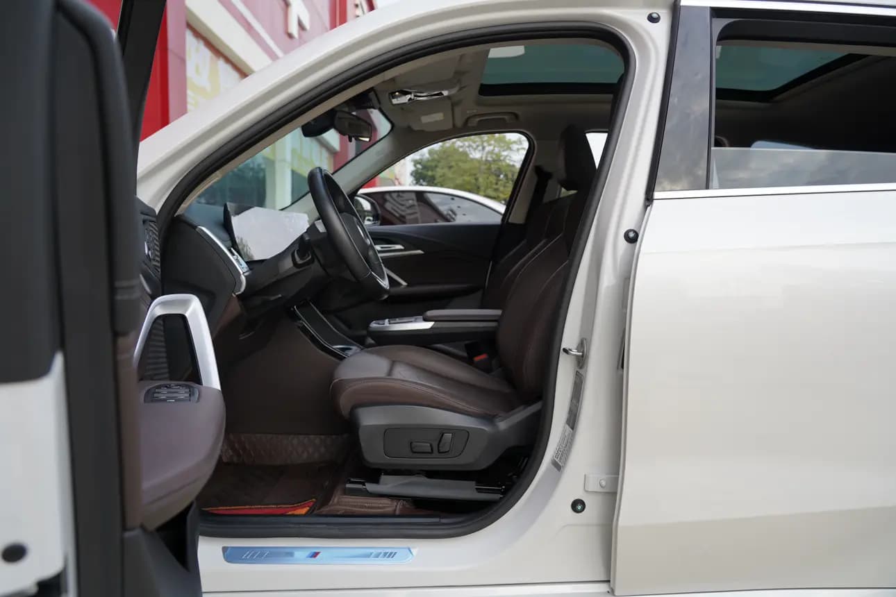 BMW X1 2024 г. 60647 км. — фото 18