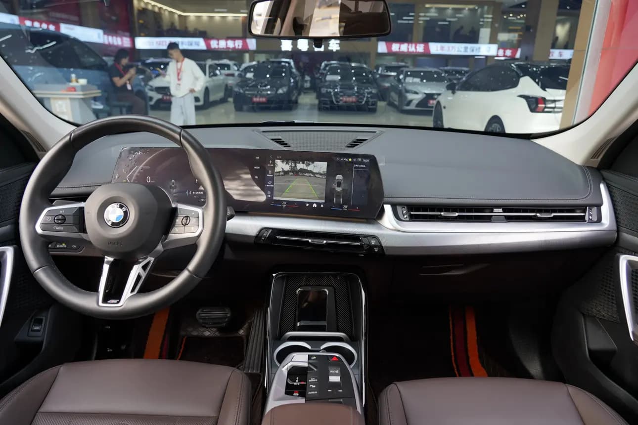 BMW X1 2024 г. 60647 км. — фото 10