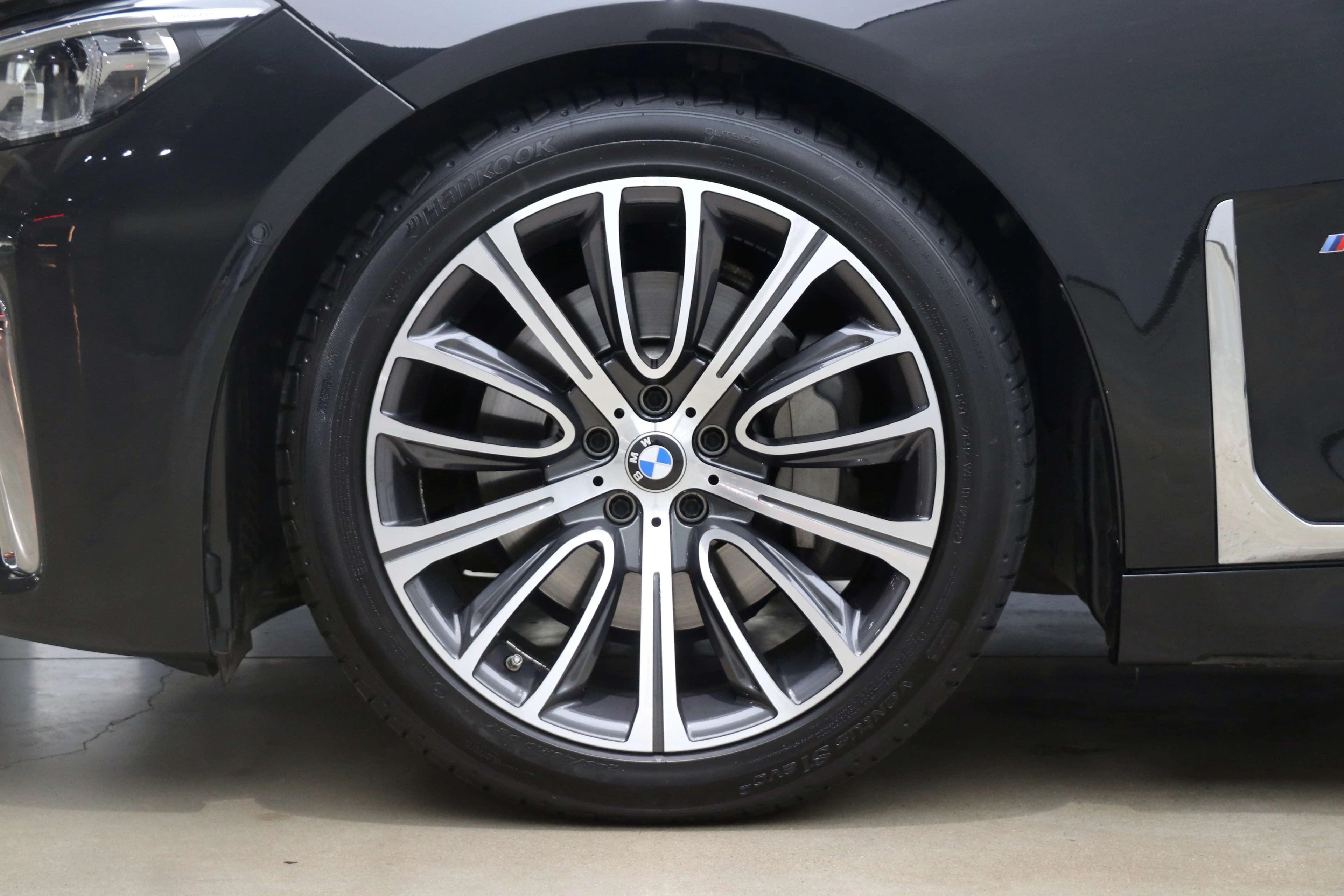 BMW 7 Series 2021 г. 51722 км. — фото 17