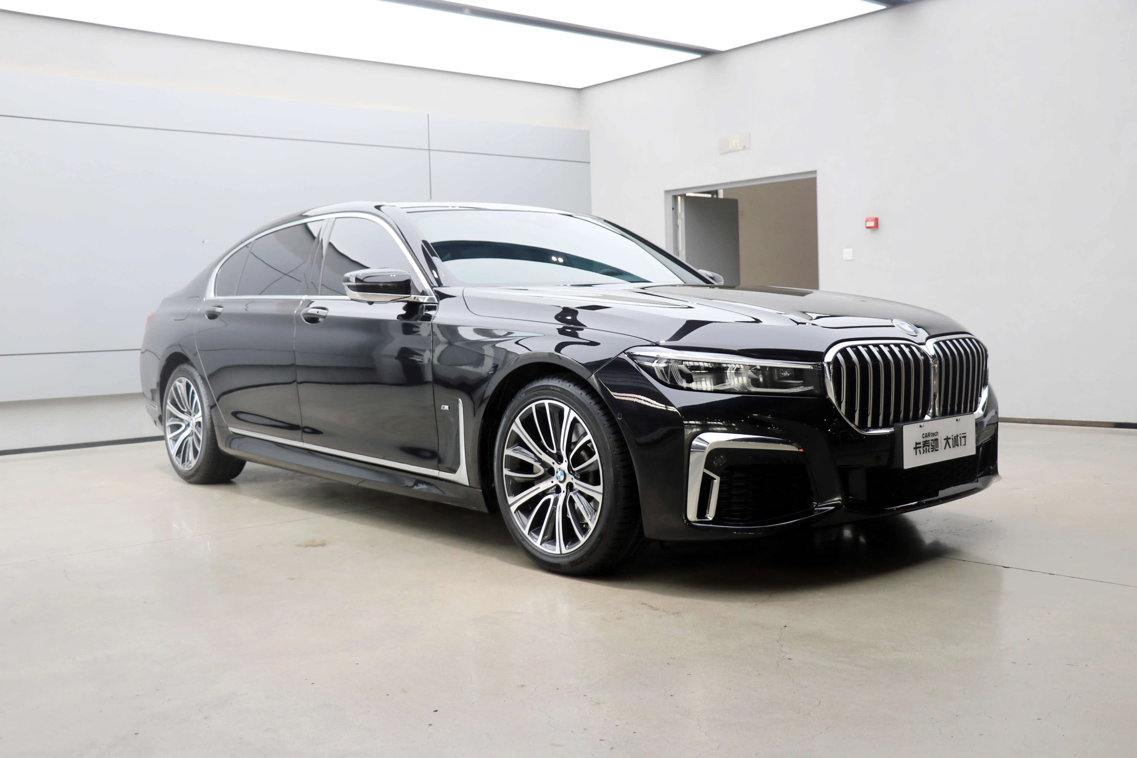 BMW 7 Series 2021 г. 51722 км. — фото 3