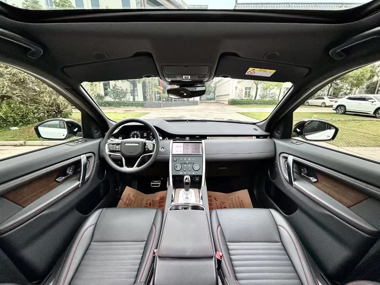 Land Rover Discover Sports 2022 г. 59000 км. — фото 7