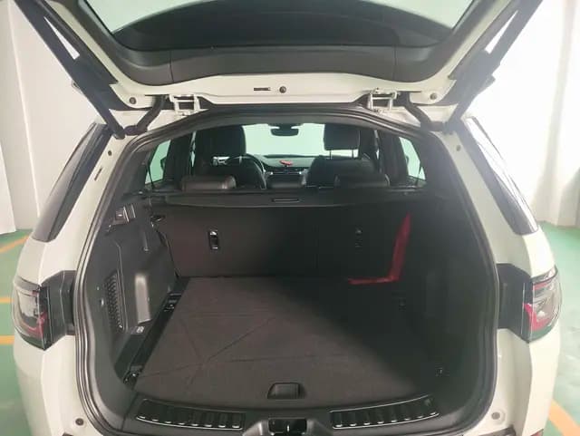 Land Rover Discover Sports 2023 г. 45800 км. — фото 20