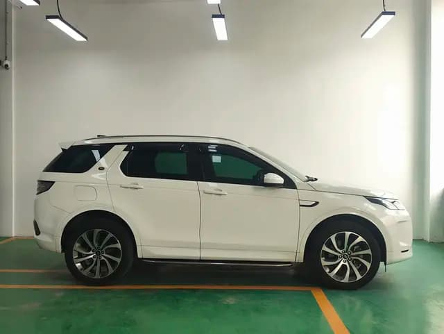 Land Rover Discover Sports 2023 г. 45800 км. — фото 8