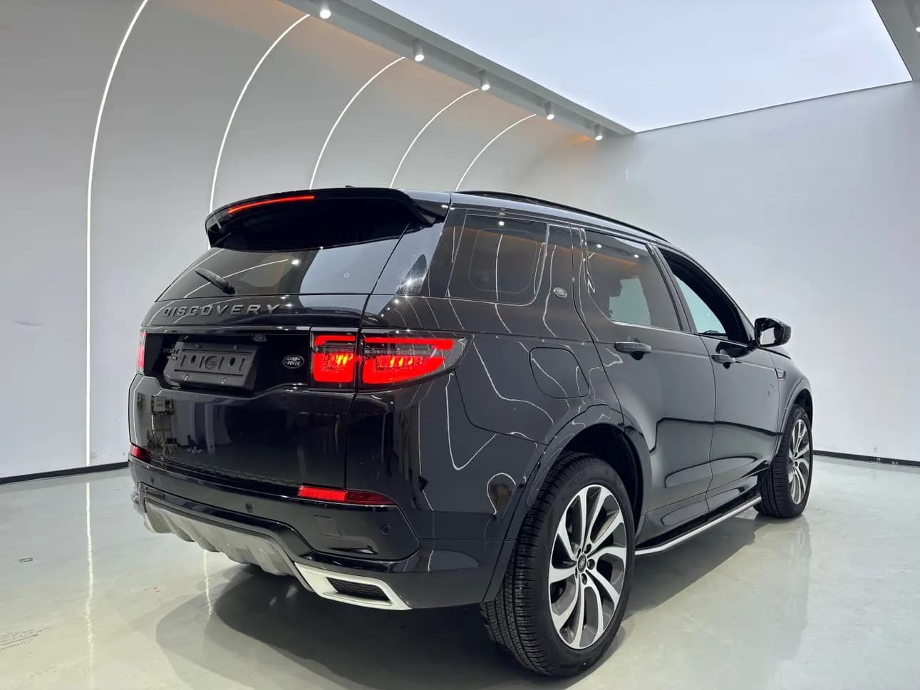 Land Rover Discover Sports 2021 г. 50129 км. — фото 6