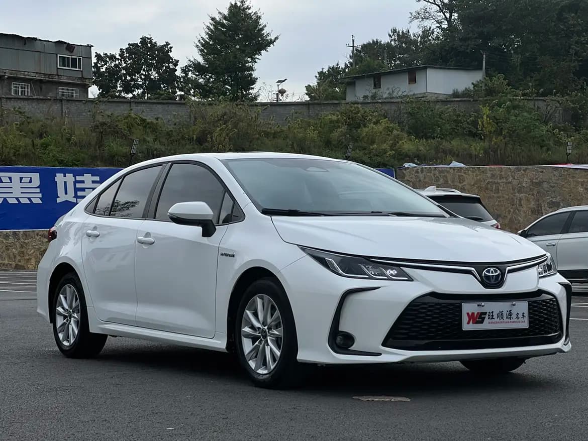 Toyota Corolla 2024 г. 23129 км. — фото 3