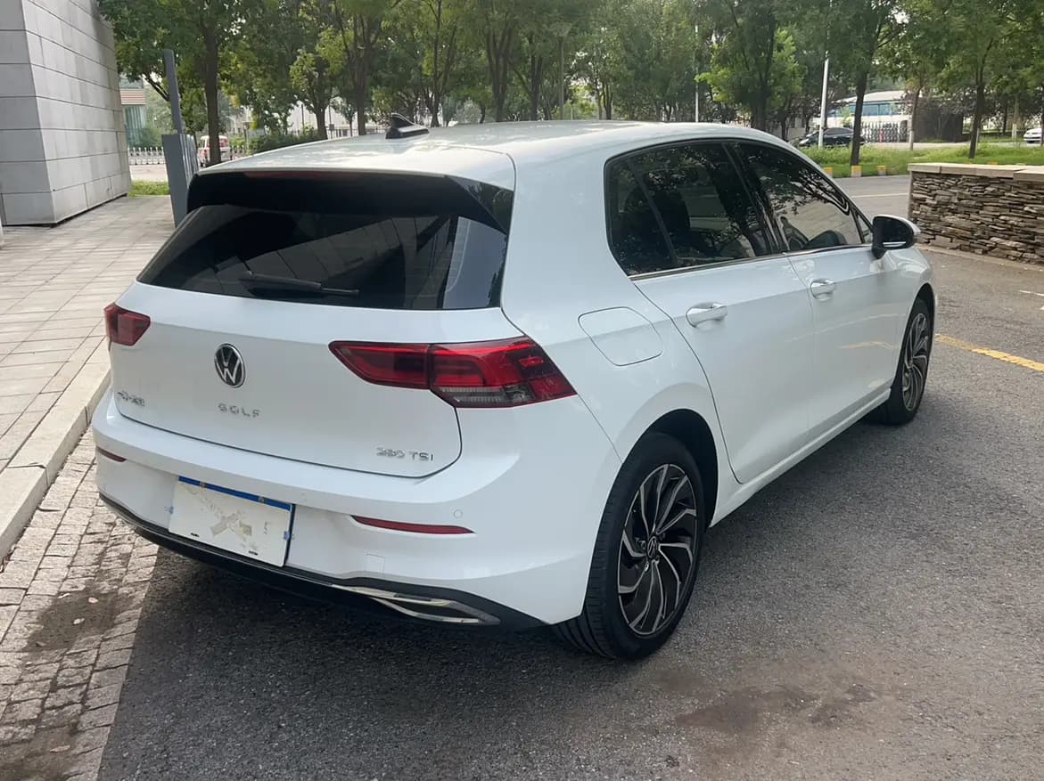 Volkswagen Golf 2022 г. 26119 км. — фото 5