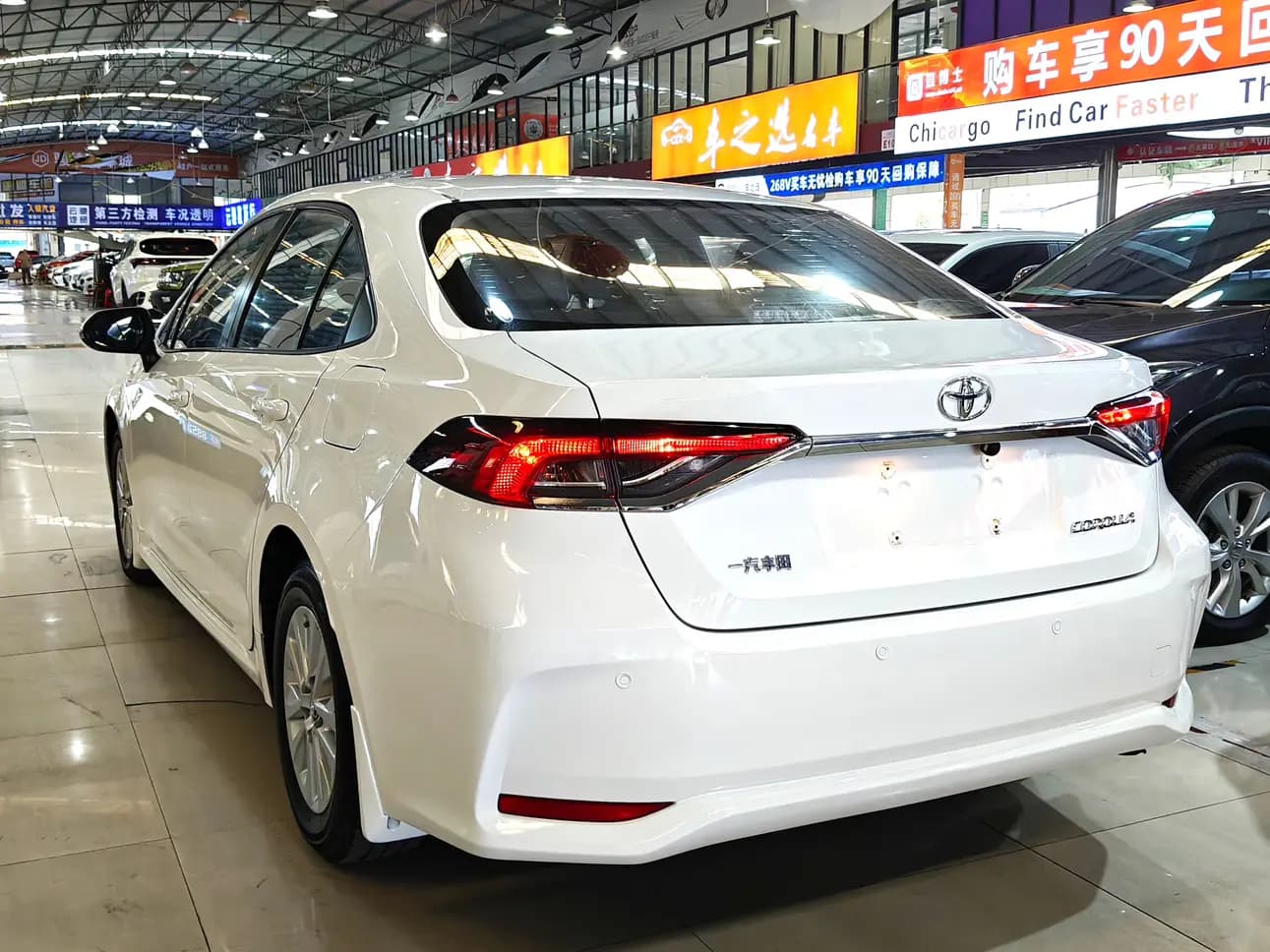 Toyota Corolla 2022 г. 41131 км. — фото 4