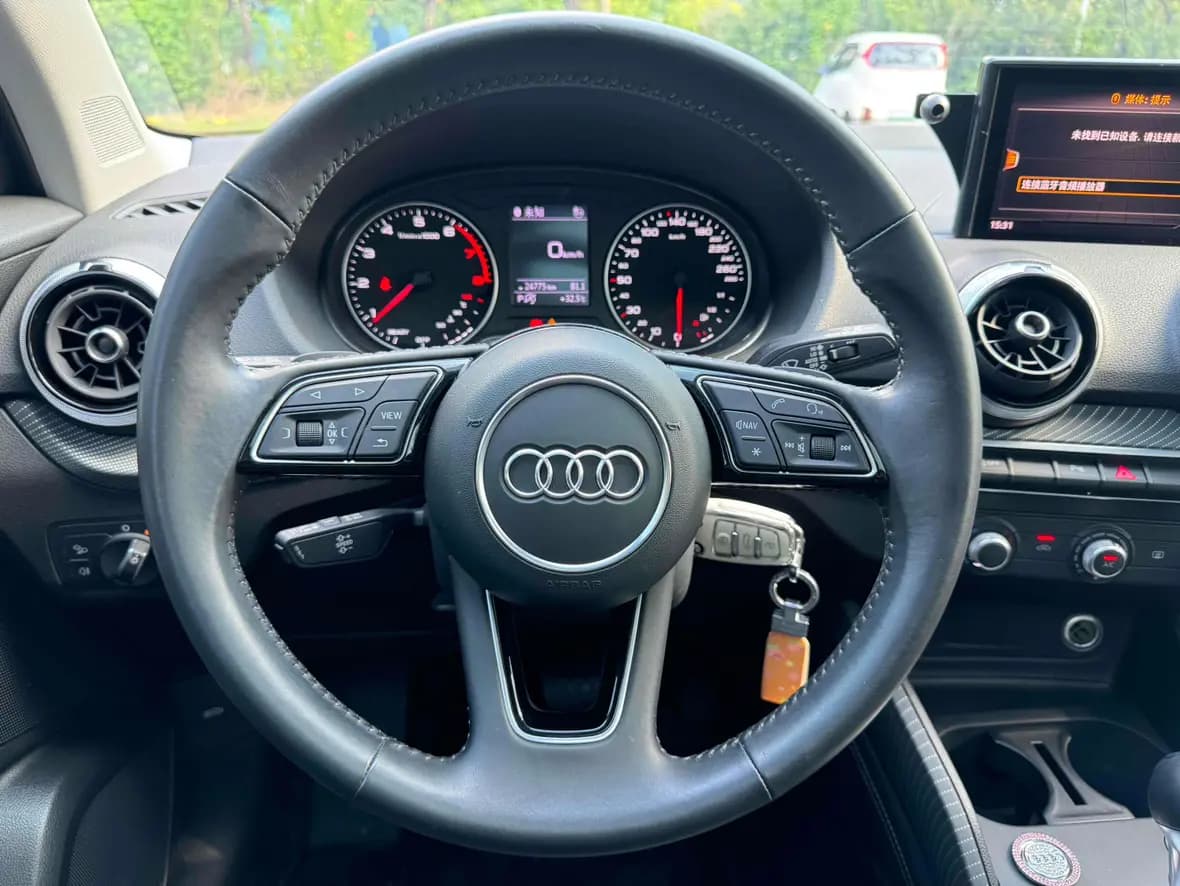 Audi Q2L 2022 г. 24711 км. — фото 17
