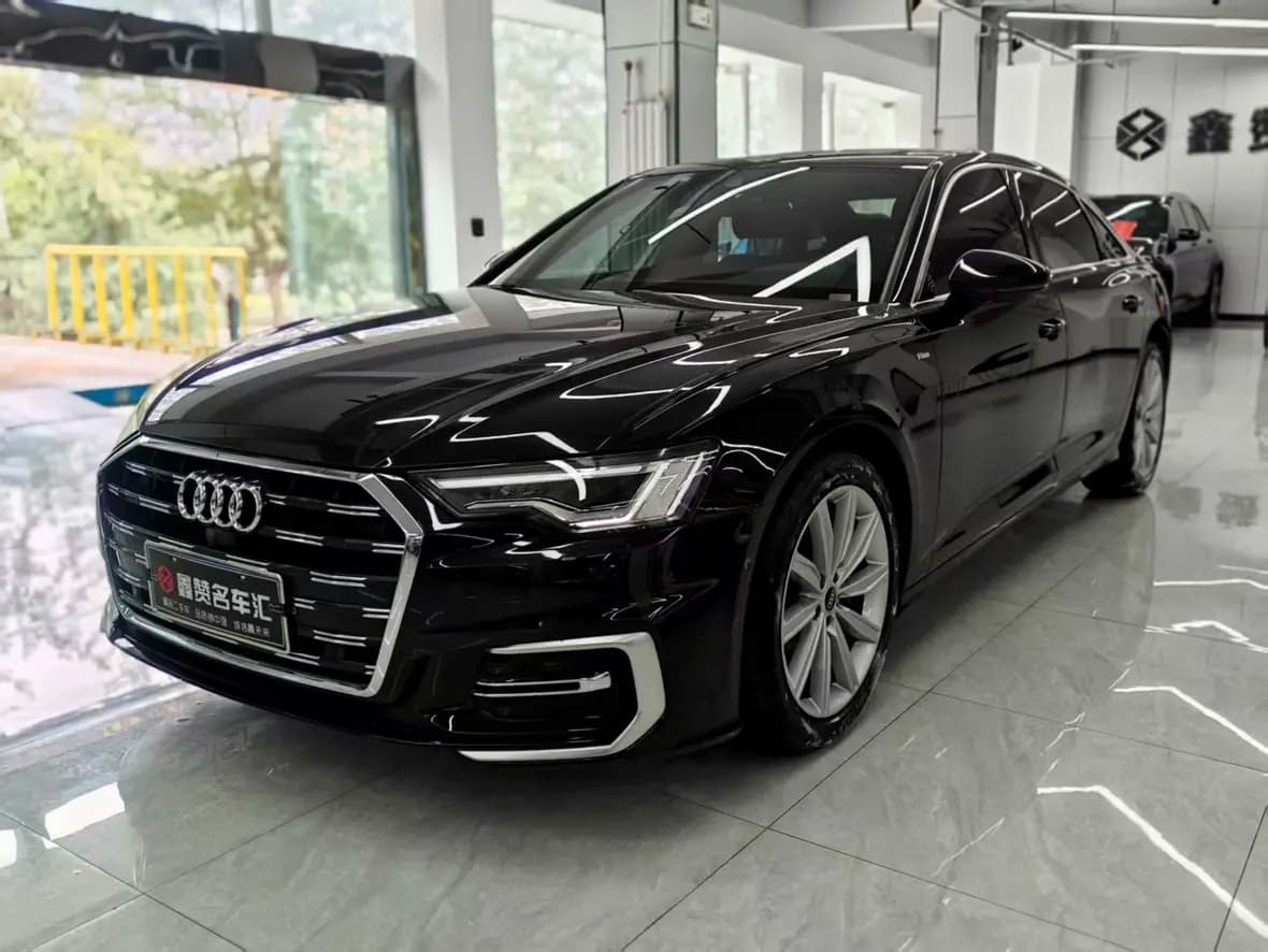 Audi A6L 2023 г. 25001 км.