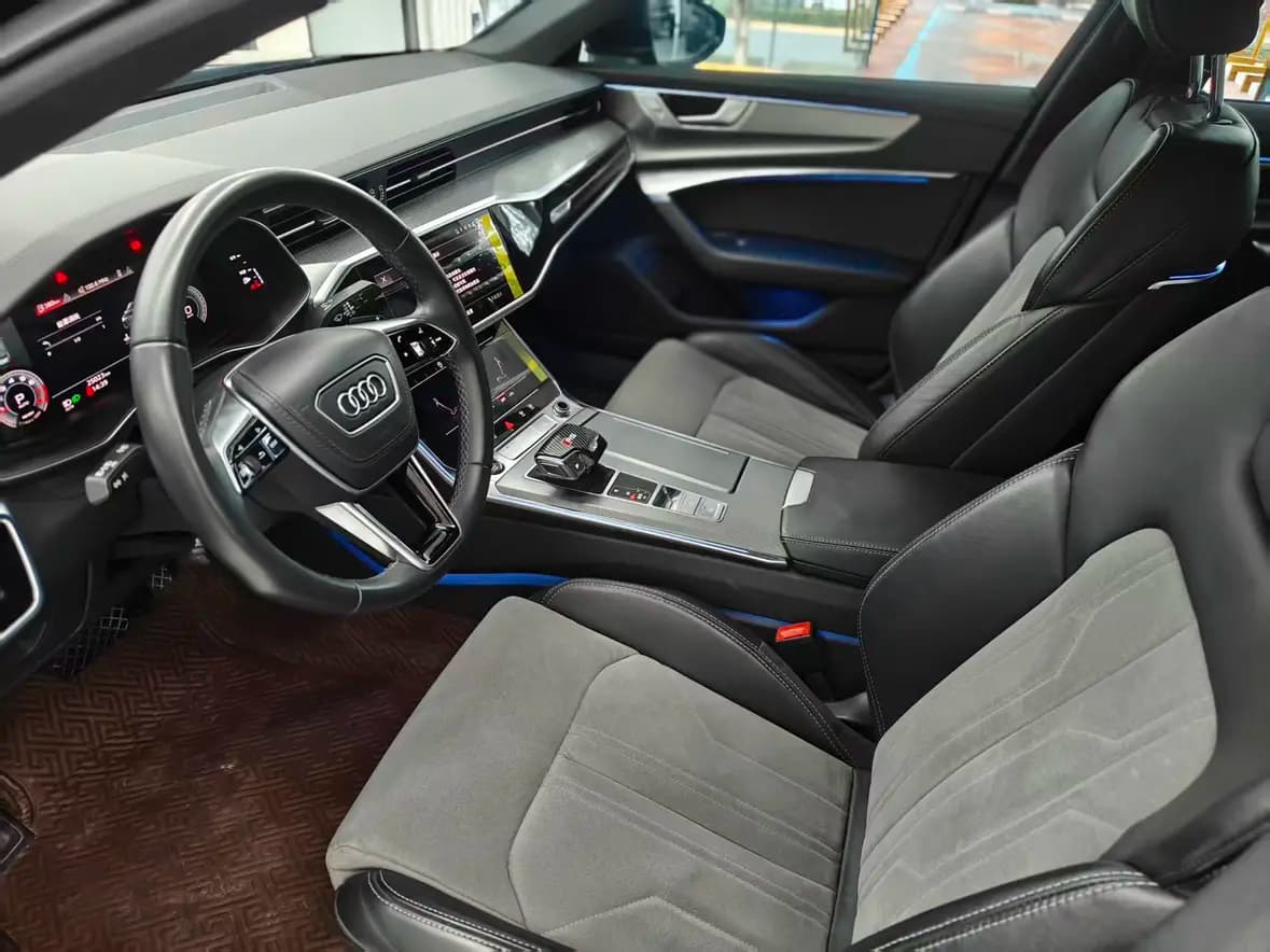 Audi A6L 2023 г. 25001 км. — фото 11