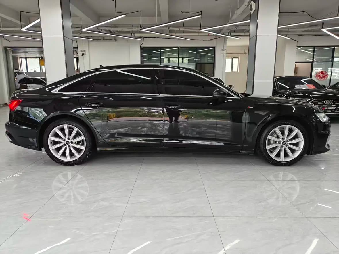 Audi A6L 2023 г. 25001 км. — фото 7