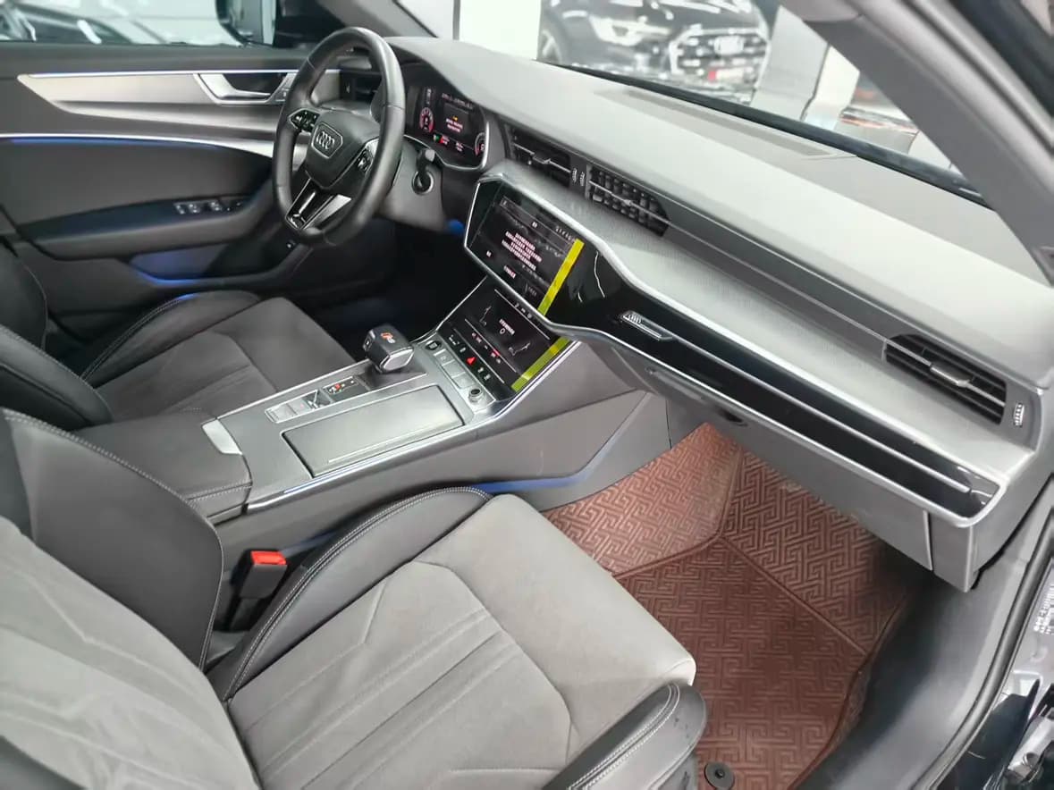 Audi A6L 2023 г. 25001 км. — фото 8