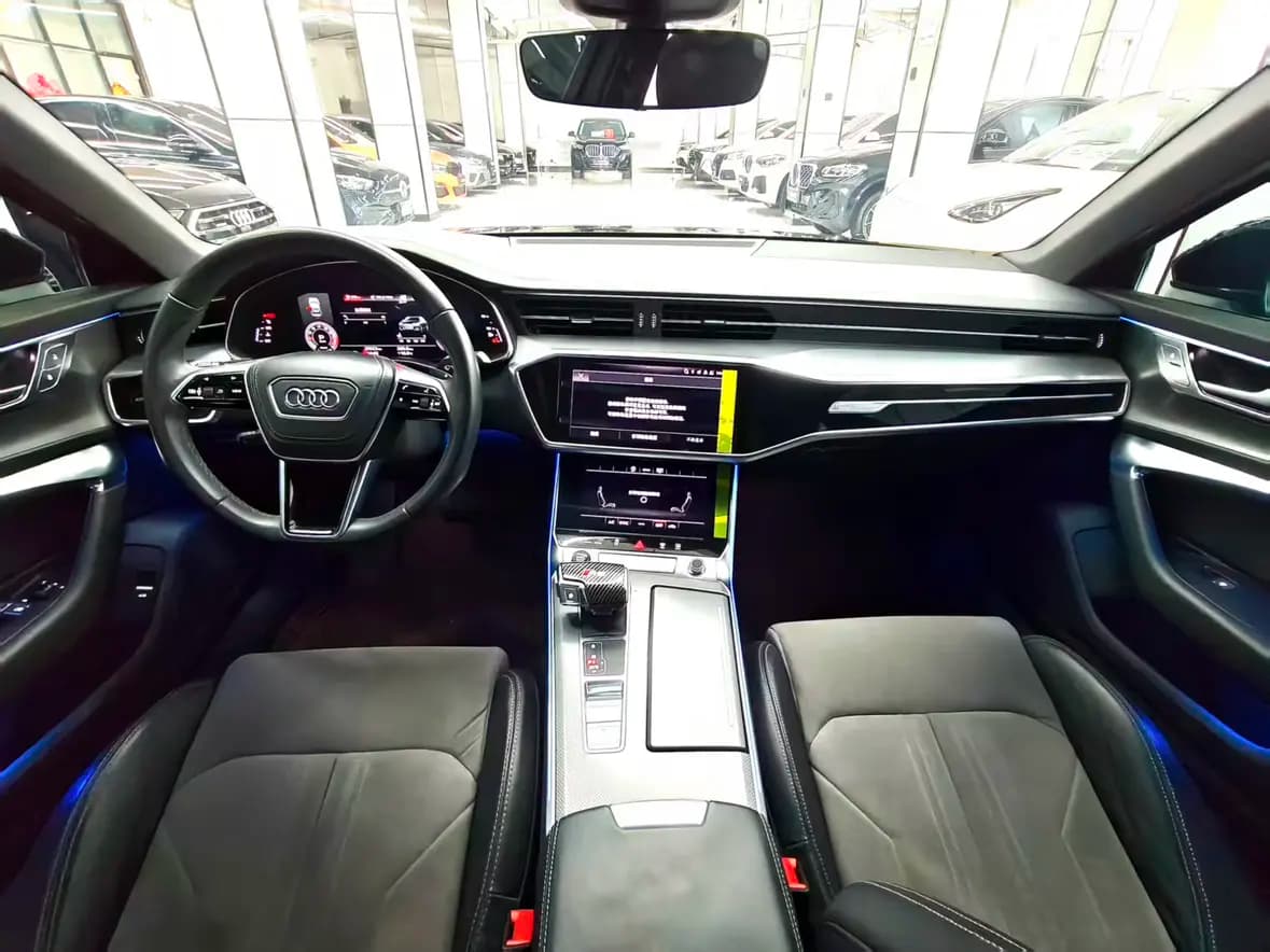 Audi A6L 2023 г. 25001 км. — фото 10