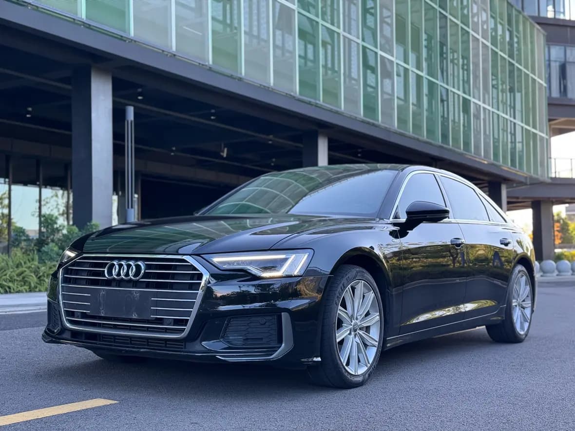 Audi A6L 2021 г. 89000 км.