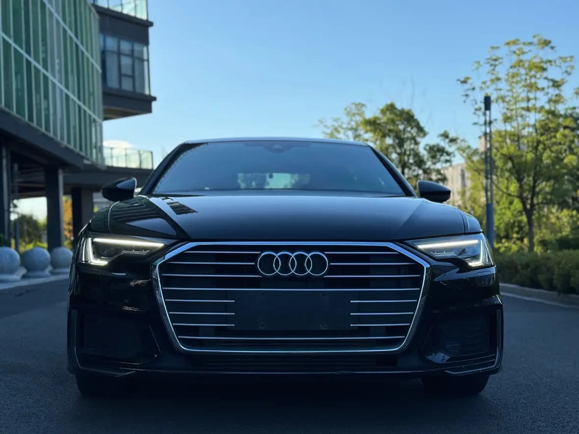 Audi A6L 2021 г. 89000 км. — фото 2