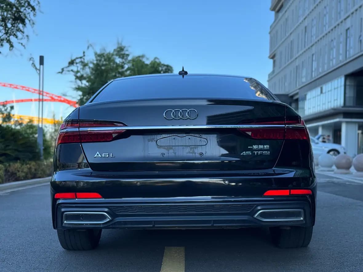 Audi A6L 2021 г. 89000 км. — фото 6