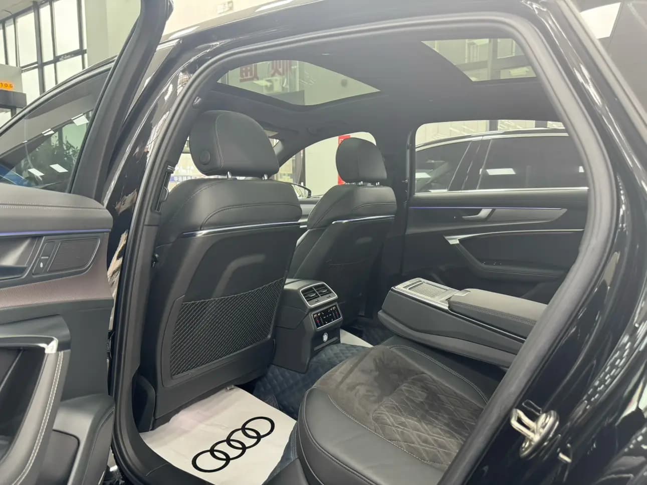 Audi A6L 2021 г. 74031 км. — фото 11