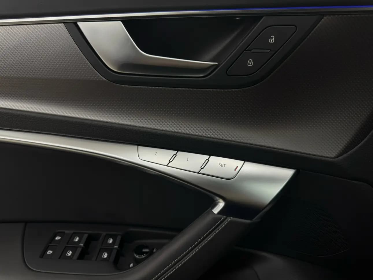 Audi A6L 2021 г. 74031 км. — фото 12