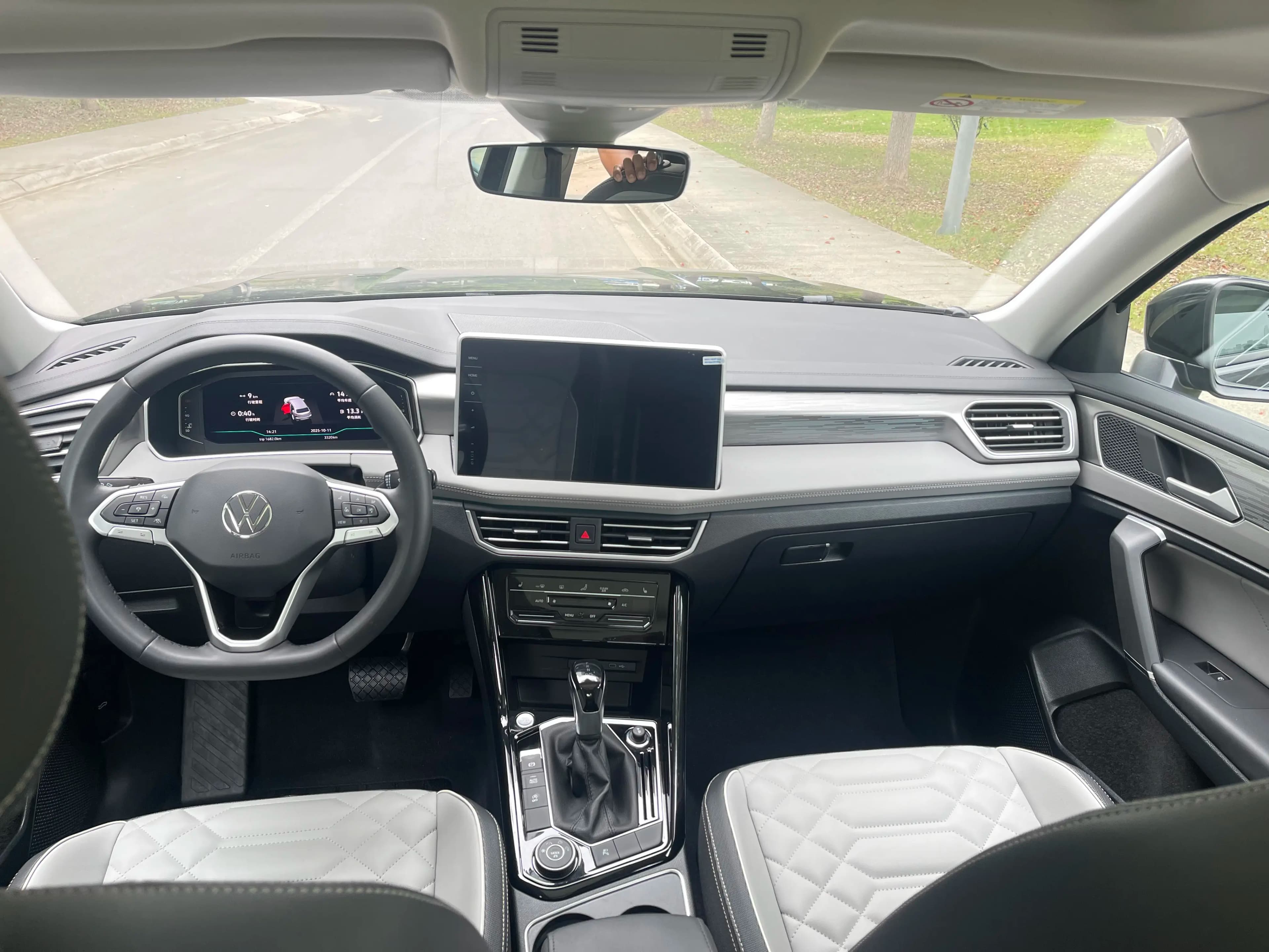 Volkswagen Tayron 2023 г. 3282 км. — фото 13