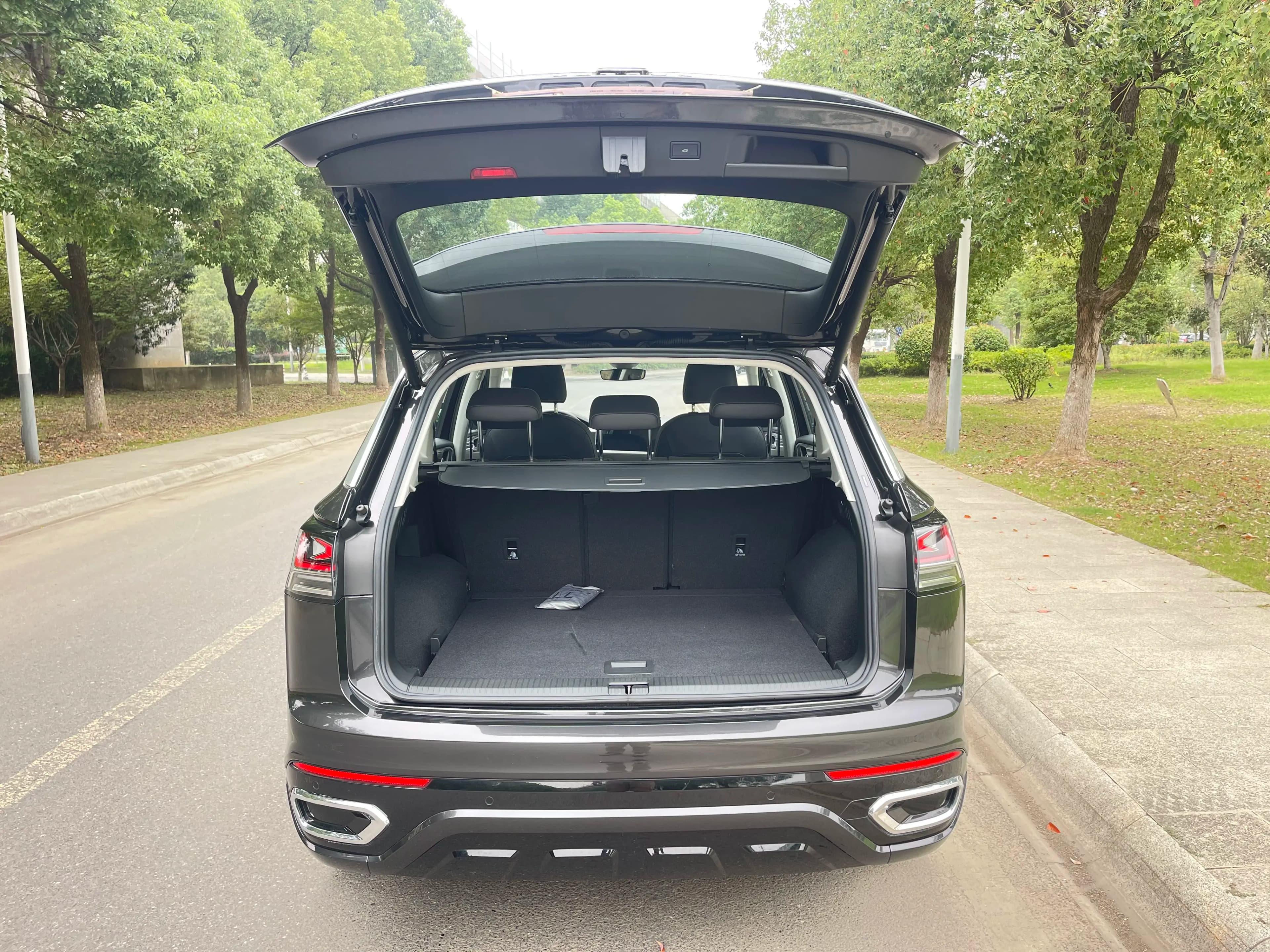 Volkswagen Tayron 2023 г. 3282 км. — фото 21