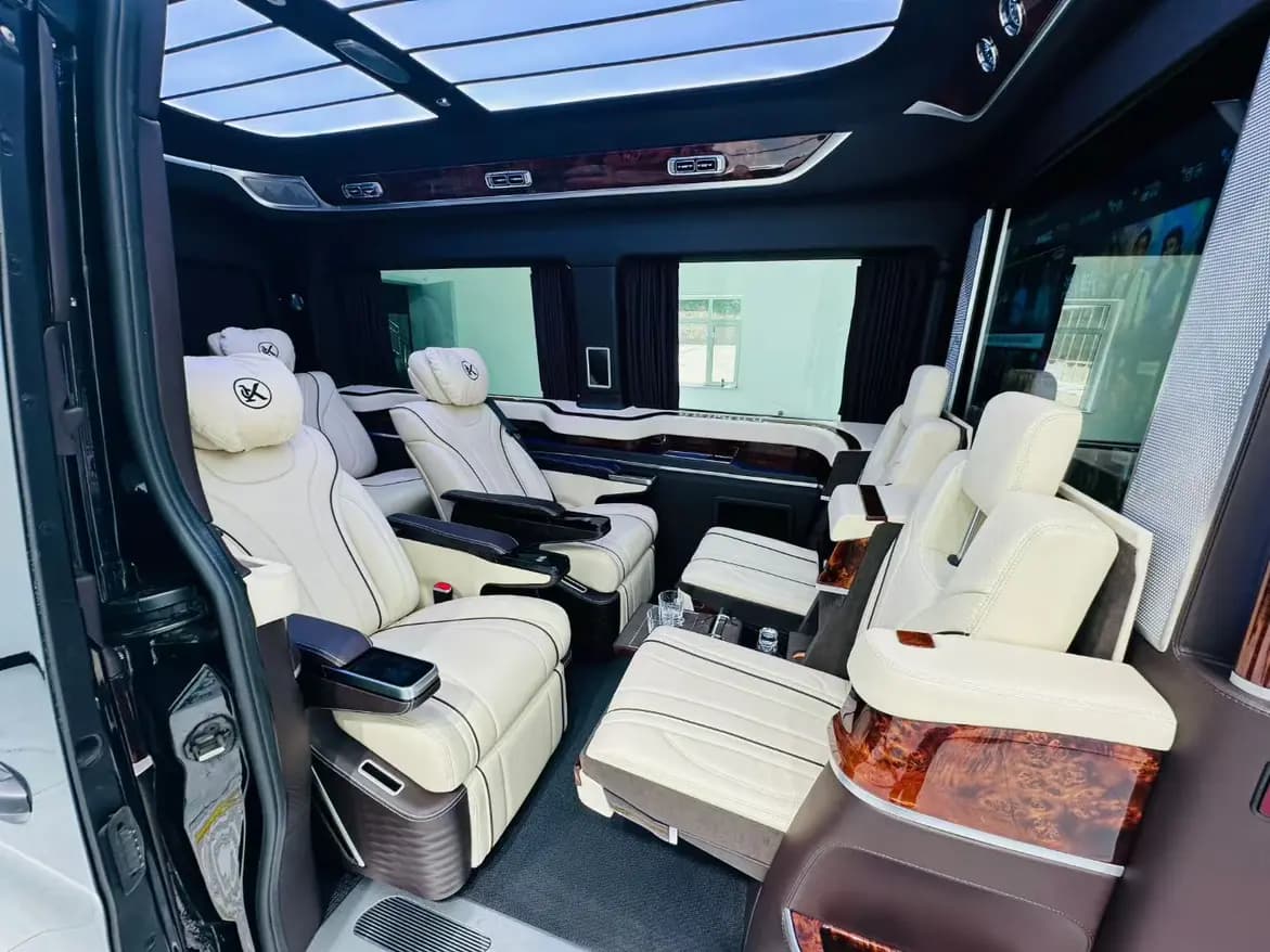Mercedes-Benz Sprinter 2023 г. 16143 км. — фото 14