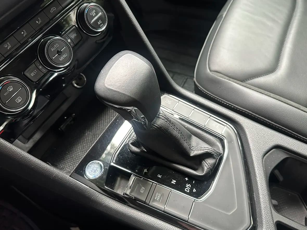 Volkswagen Tiguan L 2021 г. 66032 км. — фото 9