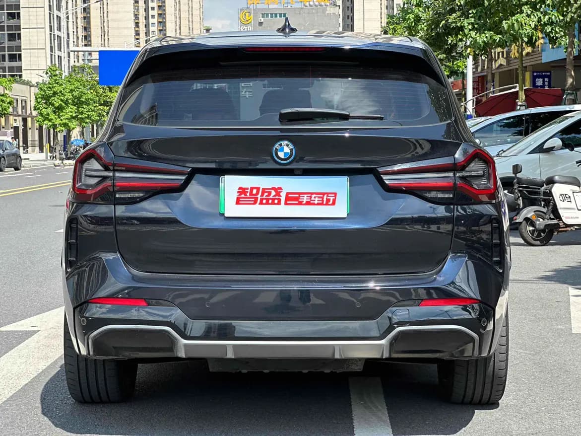 BMW iX3 2022 г. 38207 км. — фото 3
