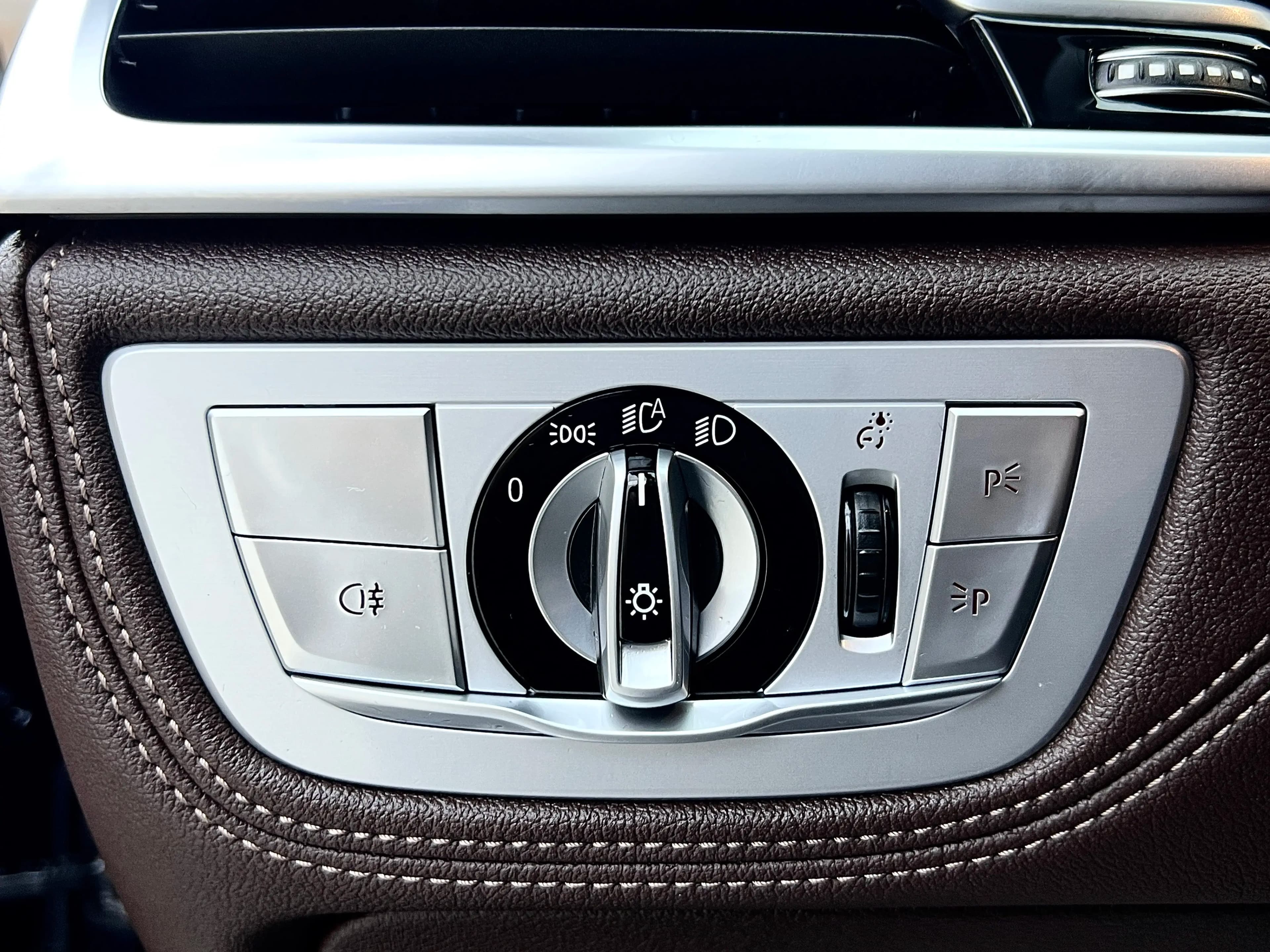 BMW 7 Series 2022 г. 67140 км. — фото 16