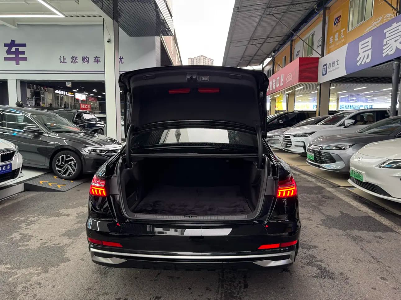 Audi A6L 2025 г. 7600 км. — фото 8