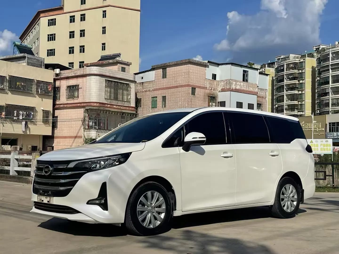 GAC Trumpchi M6 2021 г. 44149 км.