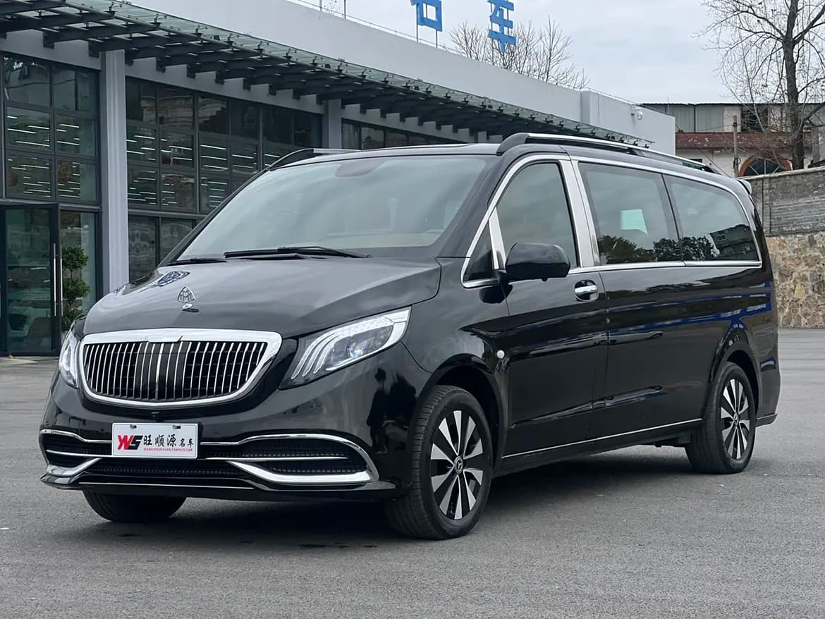 Mercedes-Benz Vito 2023 г. 31000 км.