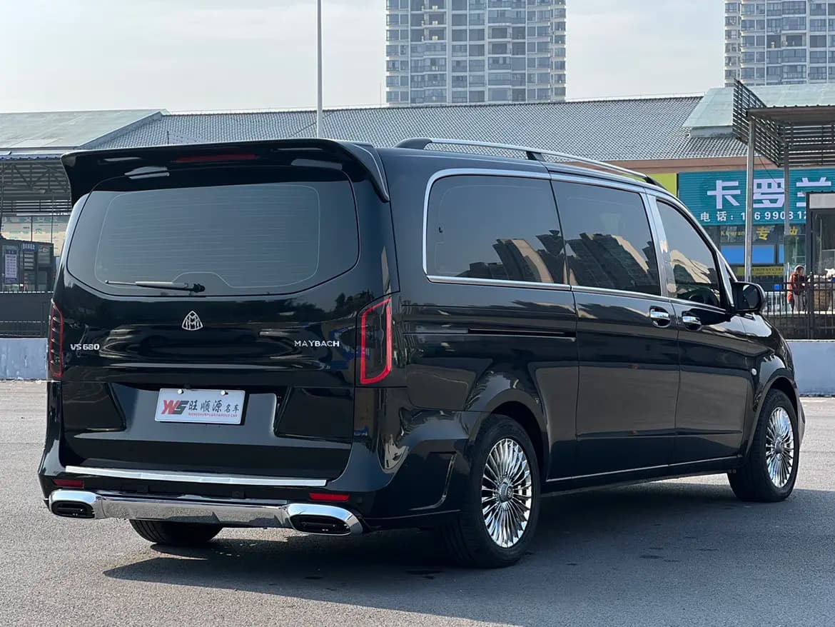Mercedes-Benz Vito 2023 г. 40000 км. — фото 6