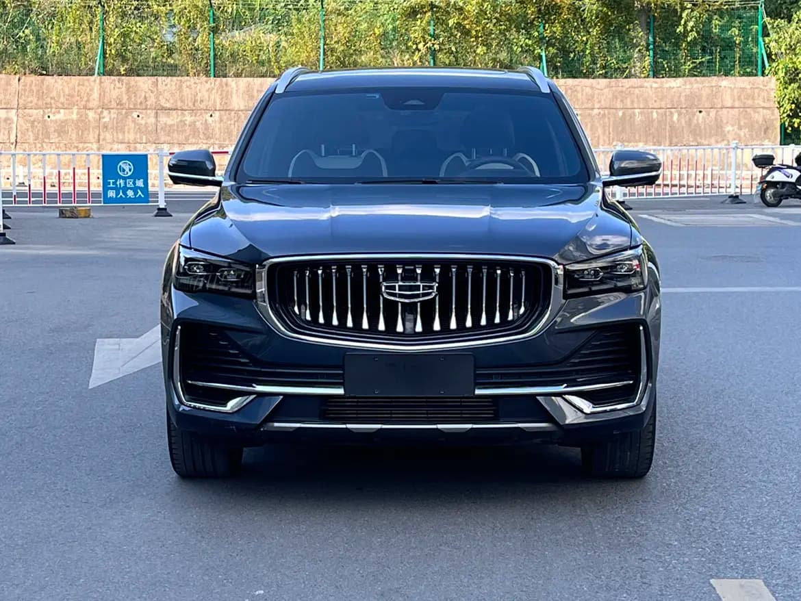 Geely Monjaro 2022 г. 44009 км. — фото 2