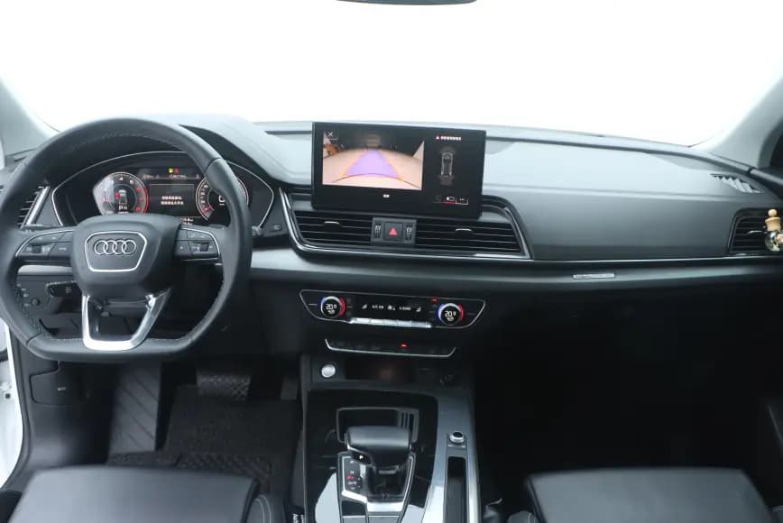 Audi Q5L 2022 г. 49598 км. — фото 5