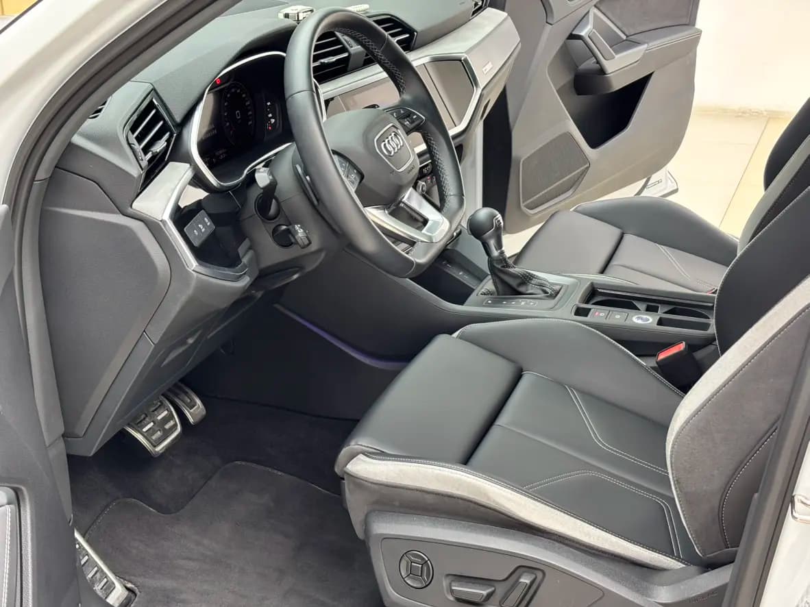 Audi Q3 2024 г. 10115 км. — фото 11