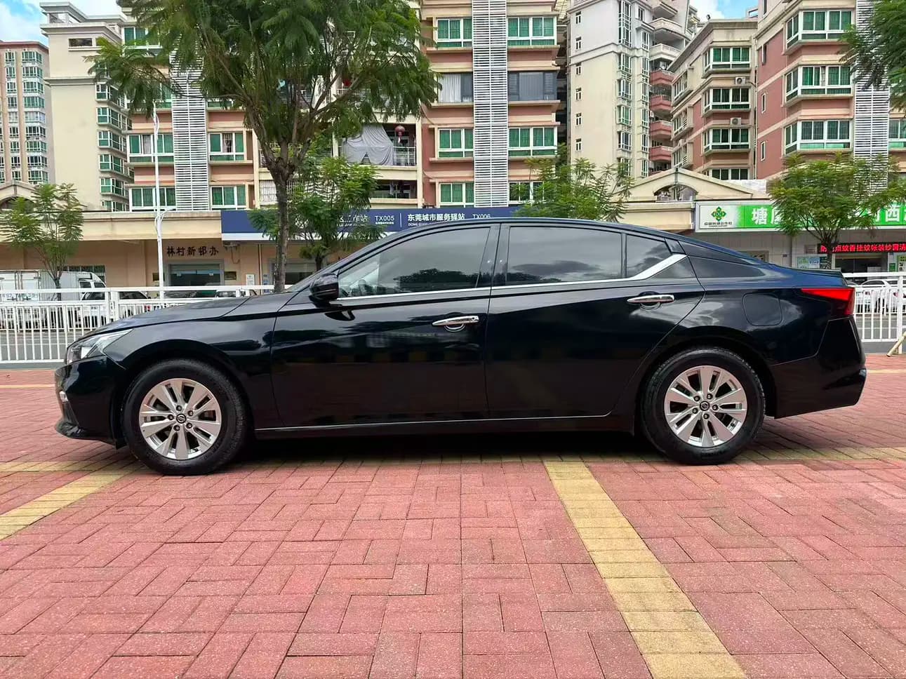 Nissan Altima 2022 г. 41010 км. — фото 4