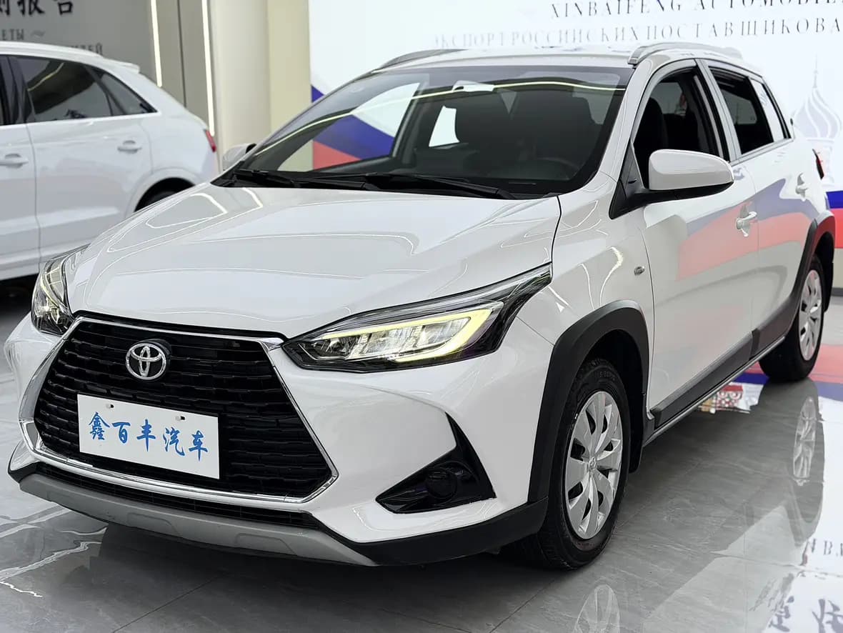 Toyota Yaris L 2022 г. 34039 км. — фото 8