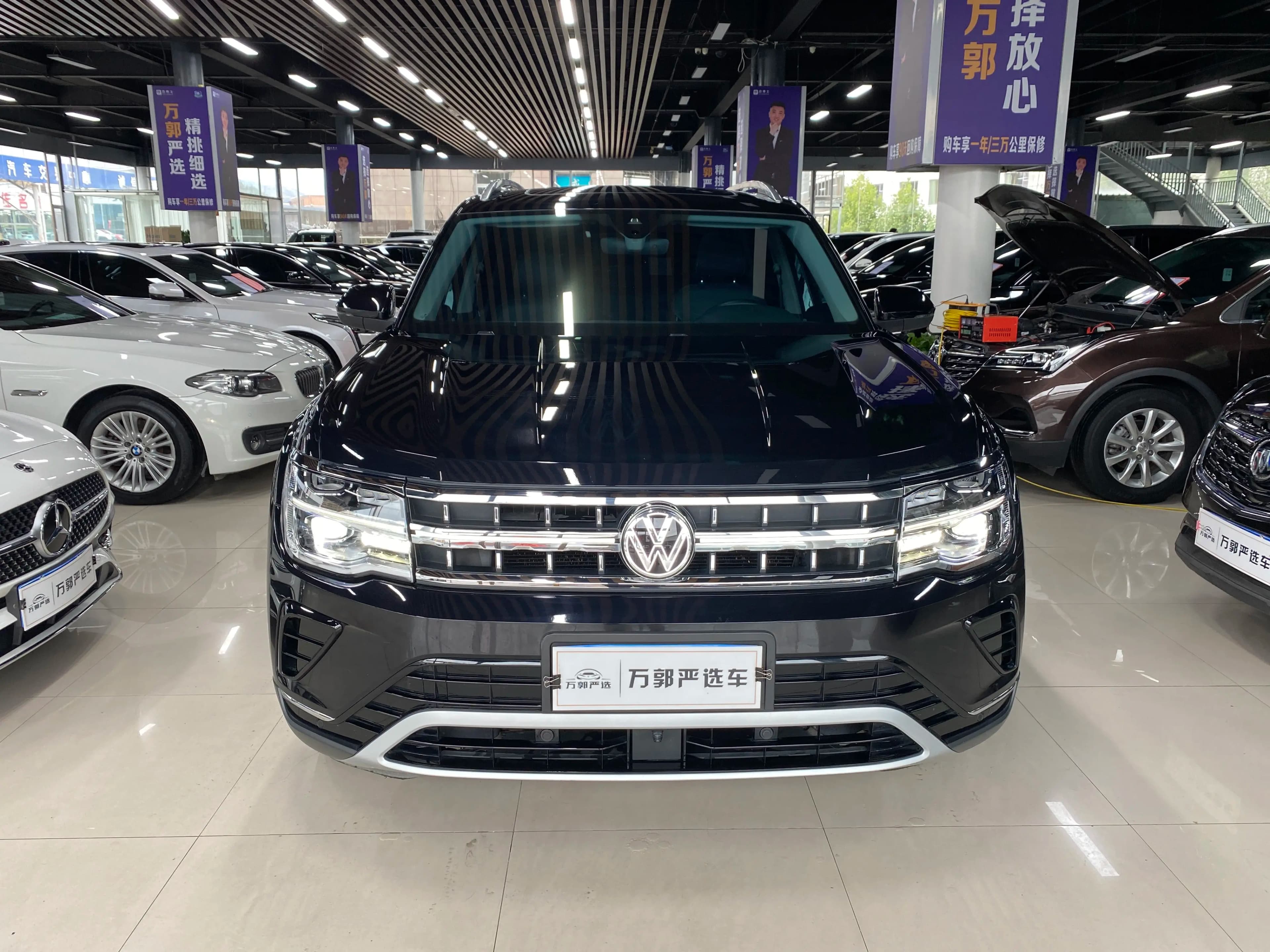 Volkswagen Teramont 2022 г. 35042 км. — фото 2