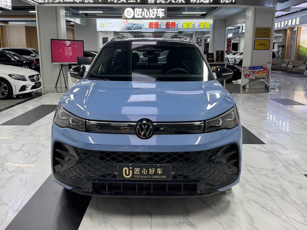 Volkswagen Tiguan L 2024 г. 1304 км. — фото 2
