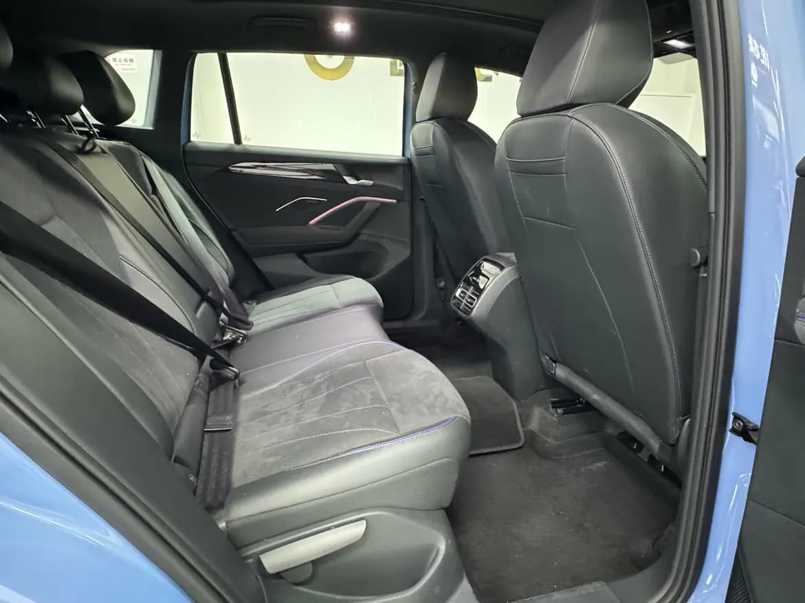 Volkswagen Tiguan L 2024 г. 1304 км. — фото 27
