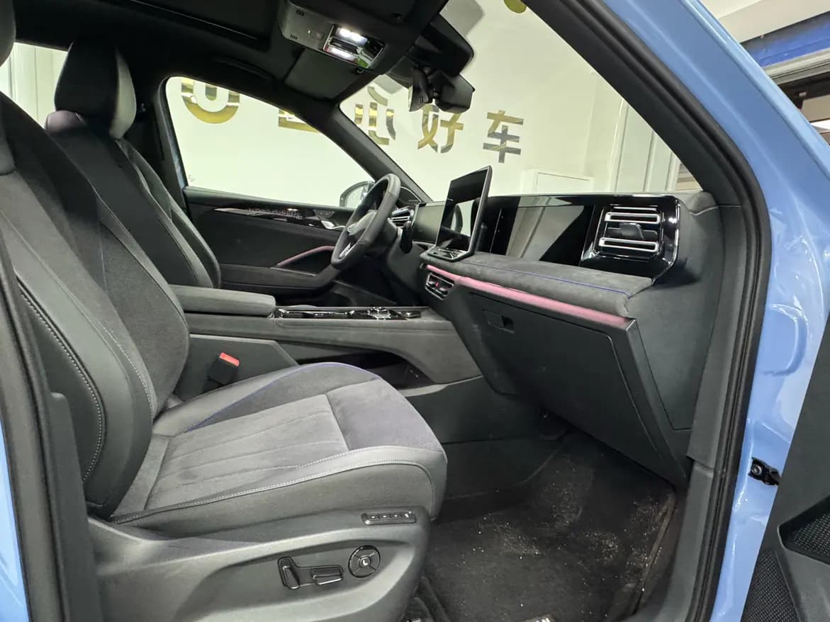 Volkswagen Tiguan L 2024 г. 1304 км. — фото 10