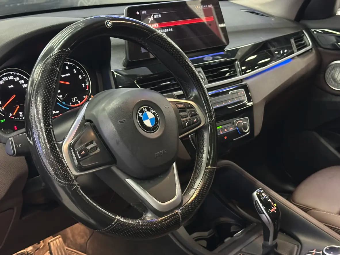 BMW X1 2021 г. 82137 км. — фото 11
