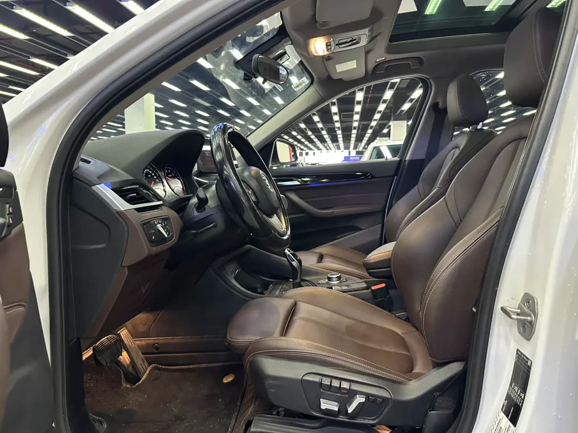 BMW X1 2021 г. 82137 км. — фото 13