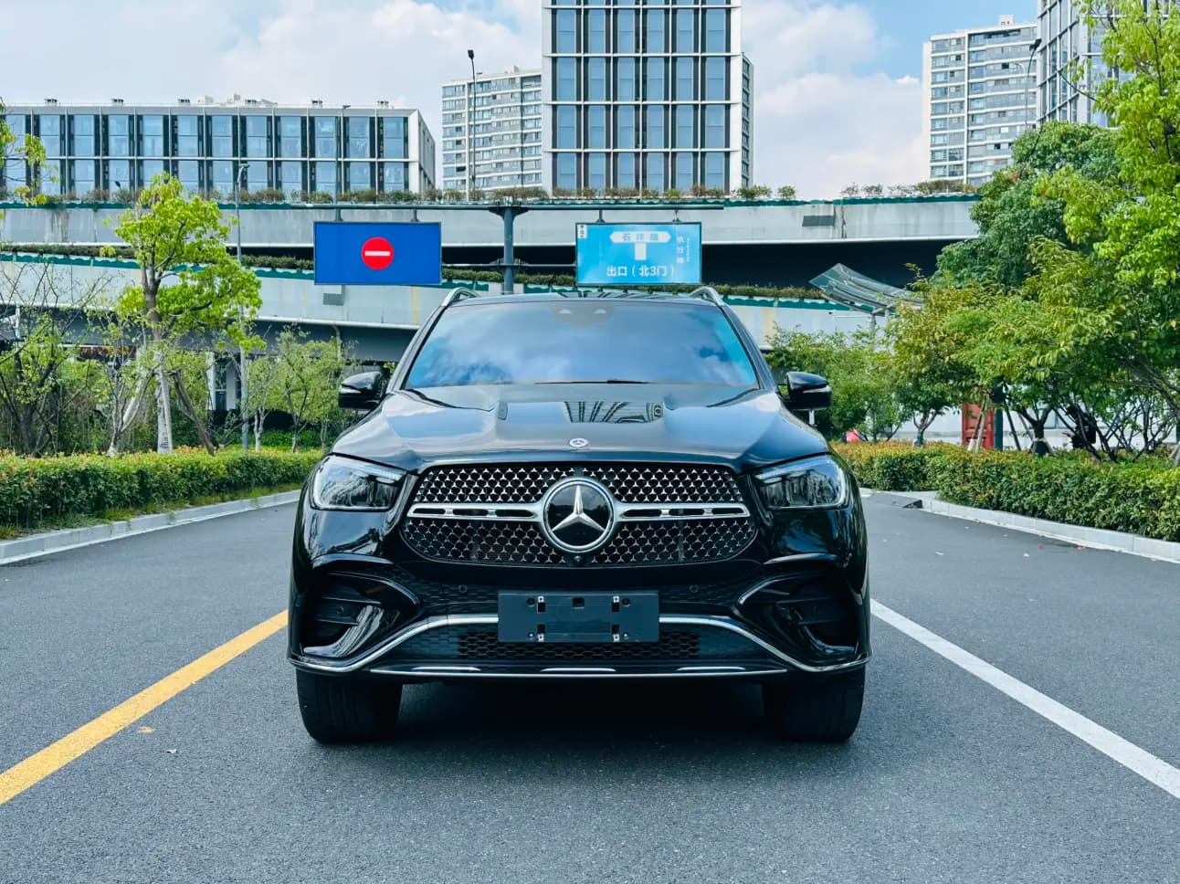 Mercedes-Benz GLE 2024 г. 20064 км. — фото 2