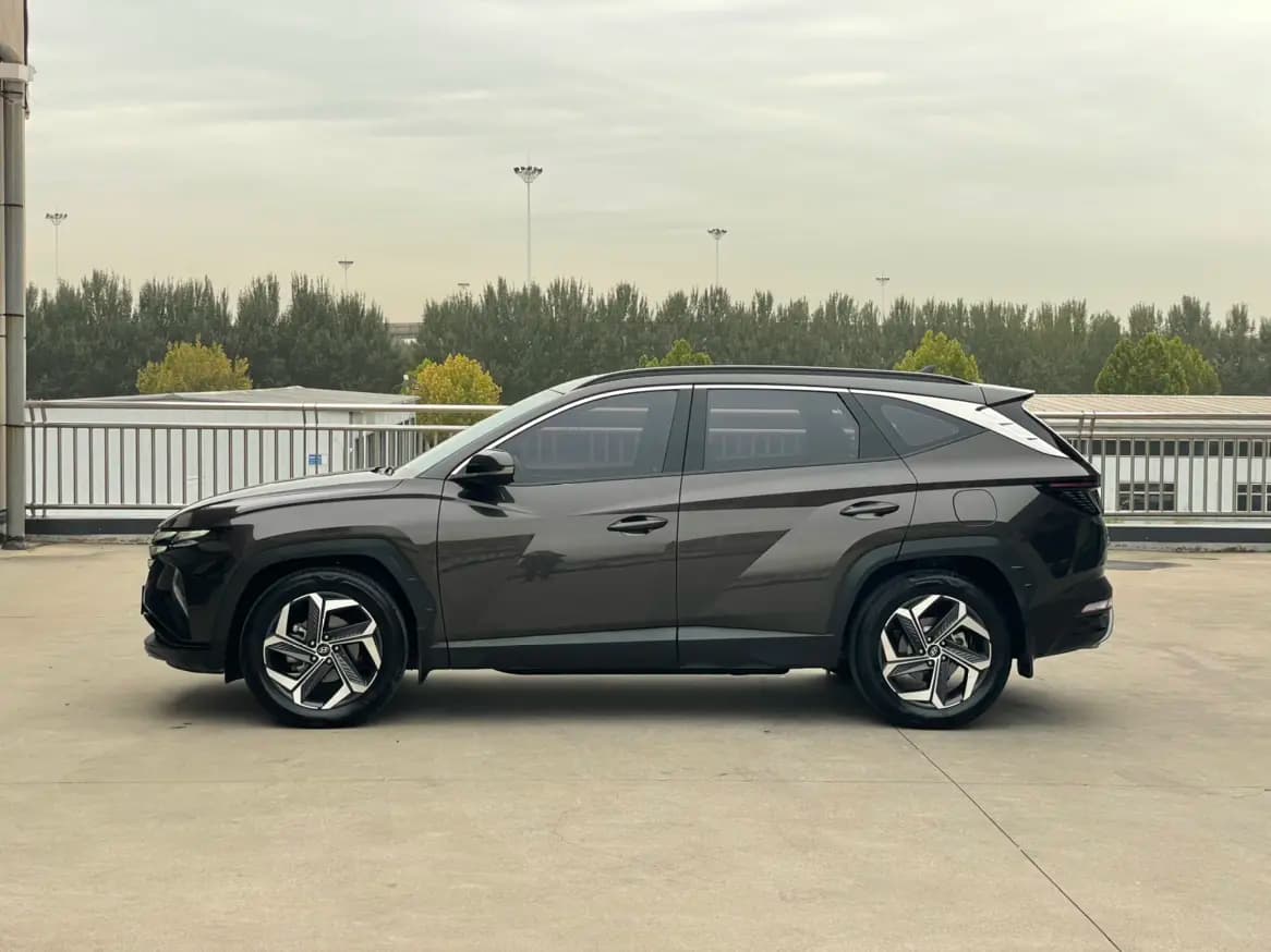 Hyundai Tucson L 2023 г. 45023 км. — фото 4