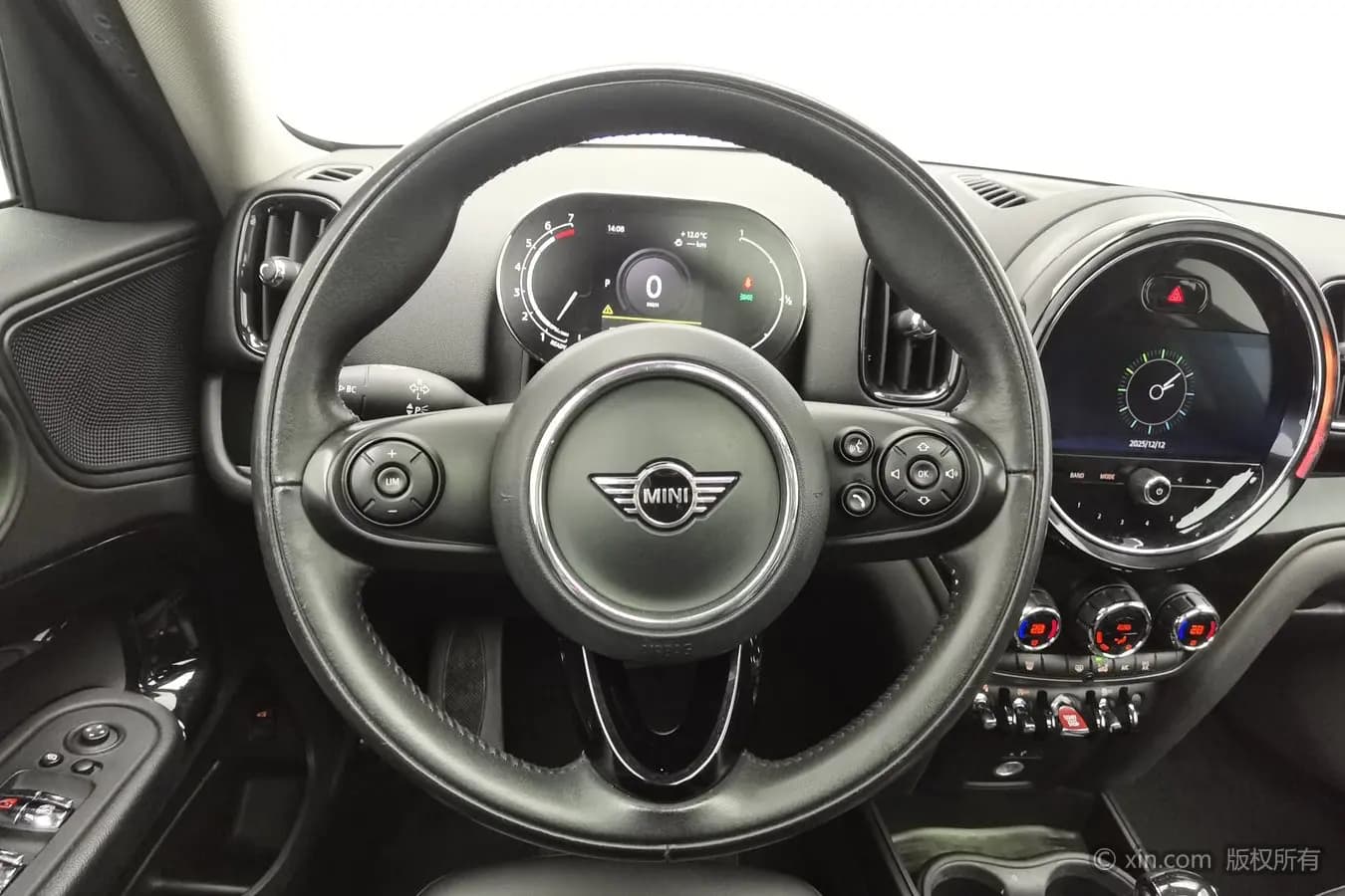 MINI COUNTRYMAN 2021 г. 79669 км. — фото 14