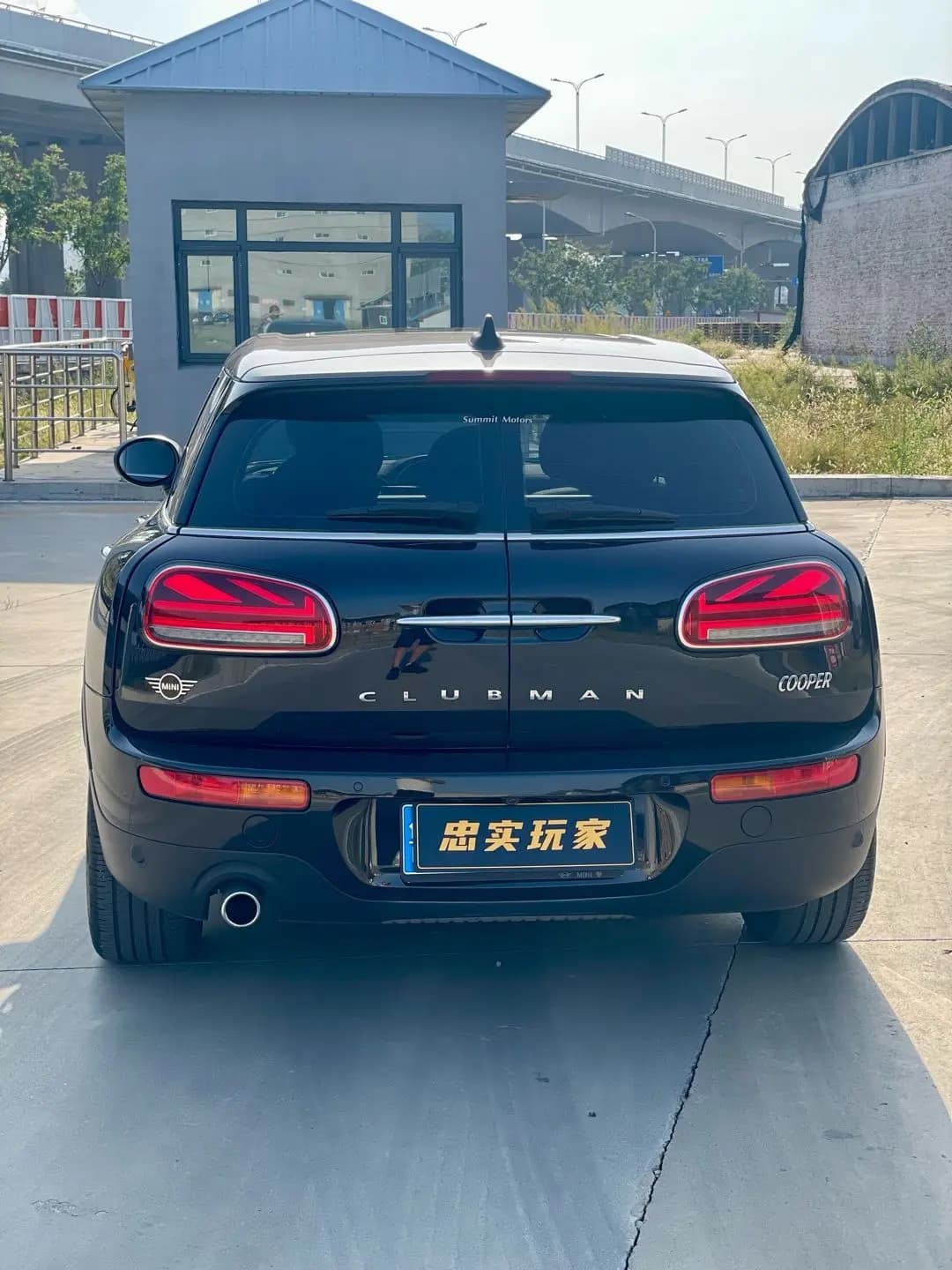 MINI CLUBMAN 2022 г. 37113 км. — фото 3