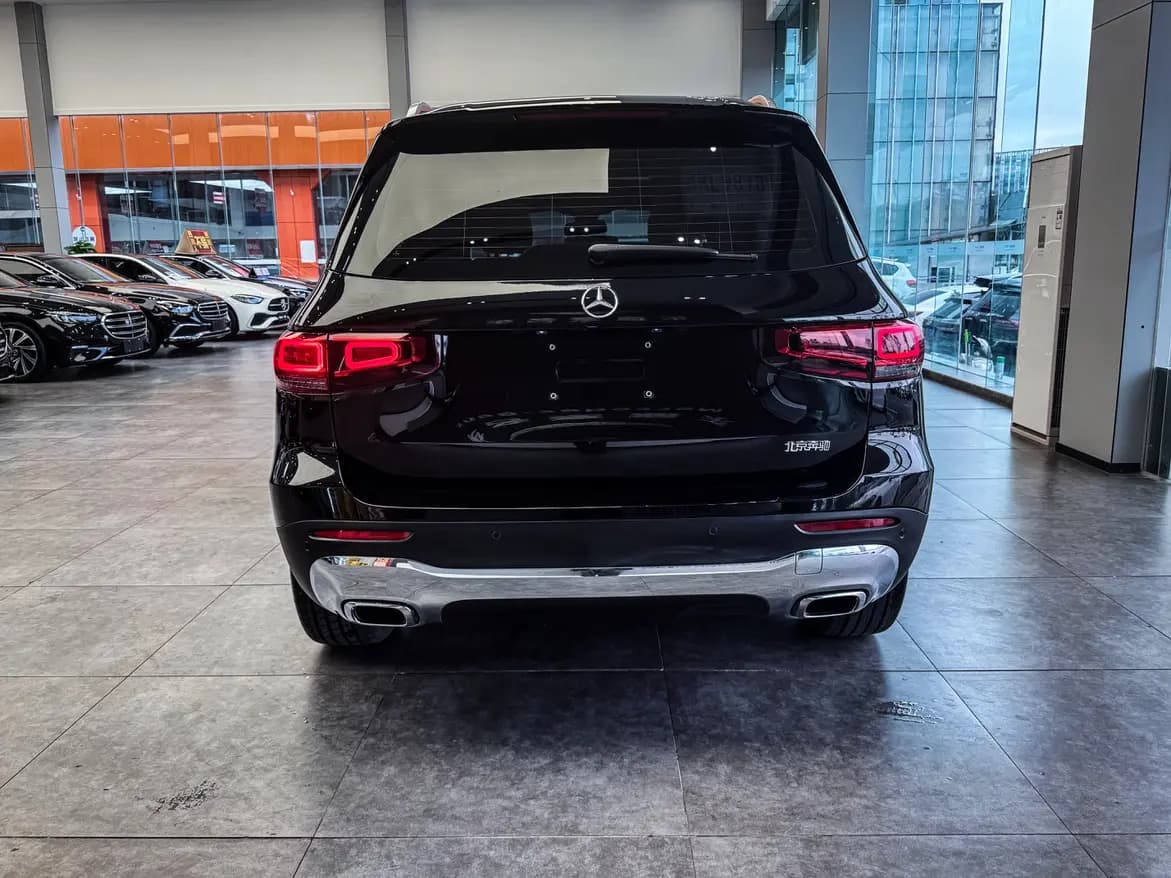 Mercedes-Benz GLB 2023 г. 33110 км. — фото 6