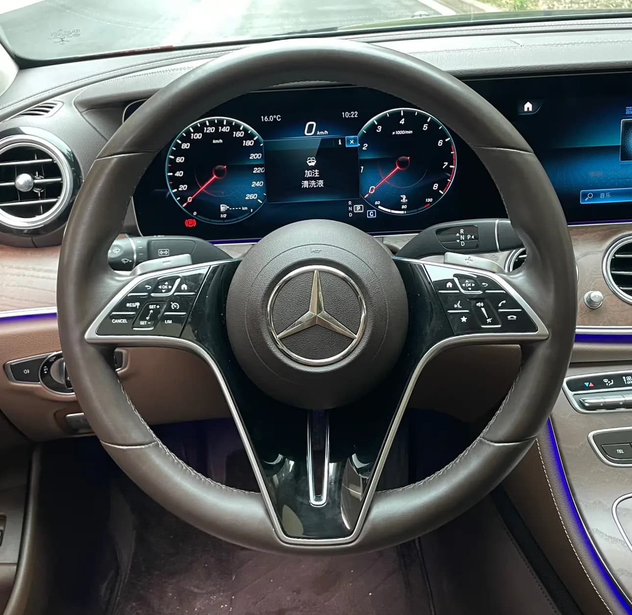 Mercedes-Benz E-Class 2022 г. 59047 км. — фото 14